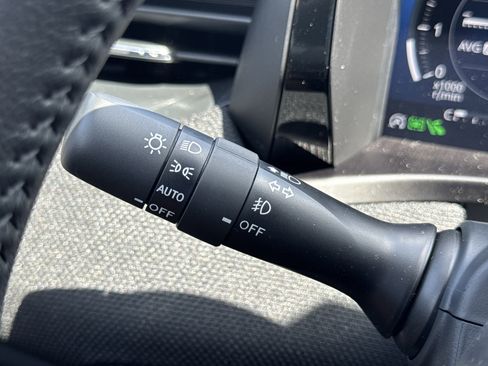 New 2026 Subaru Outback Limited AWD/4WD image 17