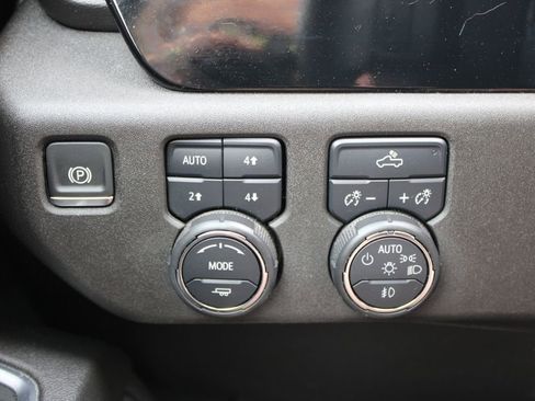 Used 2024 Chevrolet Silverado 1500 RST w/ Protection Package image 31