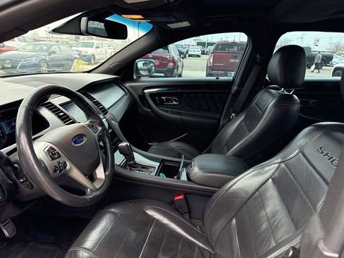 Used 2013 Ford Taurus SHO image 11