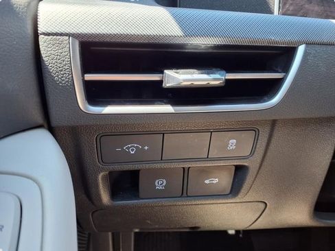 Used 2025 Hyundai Sonata SEL FWD image 19