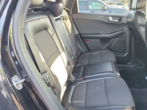 Certified 2023 Ford Escape ST-Line image 18