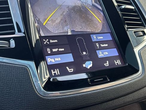 Used 2018 Volvo XC90 T5 Momentum w/ Convenience Package image 53