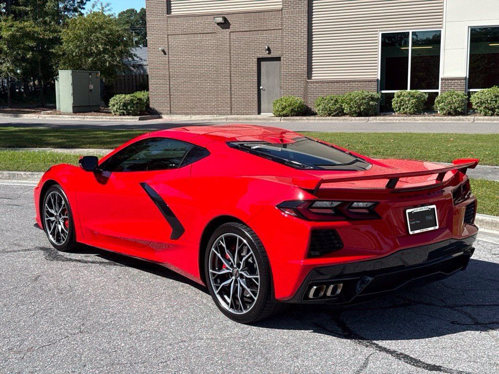 Used 2025 Chevrolet Corvette Stingray Coupe w/ Z51 Performance Package RWD image 3