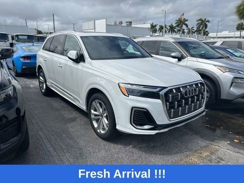 Used 2025 Audi Q7 3.0T Premium Plus image 9