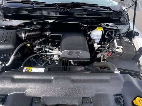 Used 2024 RAM 1500 Classic SLT AWD/4WD image 12