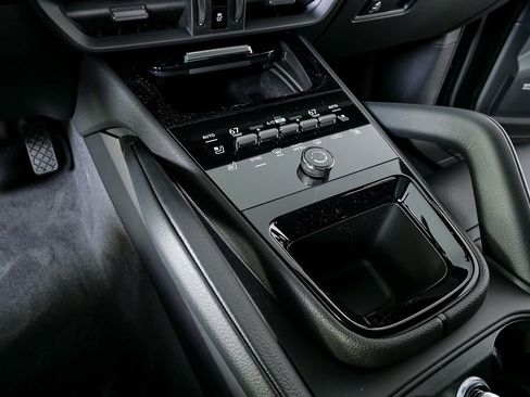 New 2026 Porsche Cayenne Coupe image 20