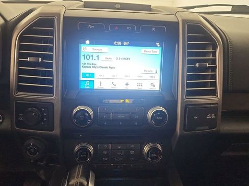 Used 2018 Ford F150 Limited w/ Trailer Tow Package image 12