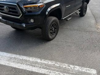 Used 2021 Toyota Tacoma SR5 w/ Technology Package AWD/4WD video 1