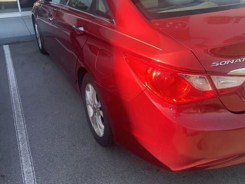 Used 2011 Hyundai Sonata Limited image 4