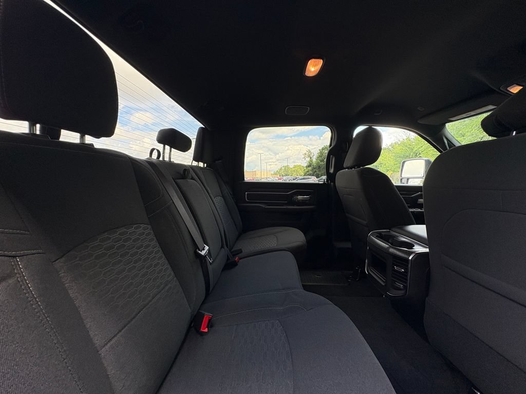New 2026 RAM 3500 Big Horn AWD/4WD image 23