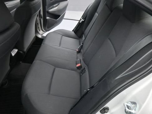 Used 2024 Toyota Corolla LE FWD image 19