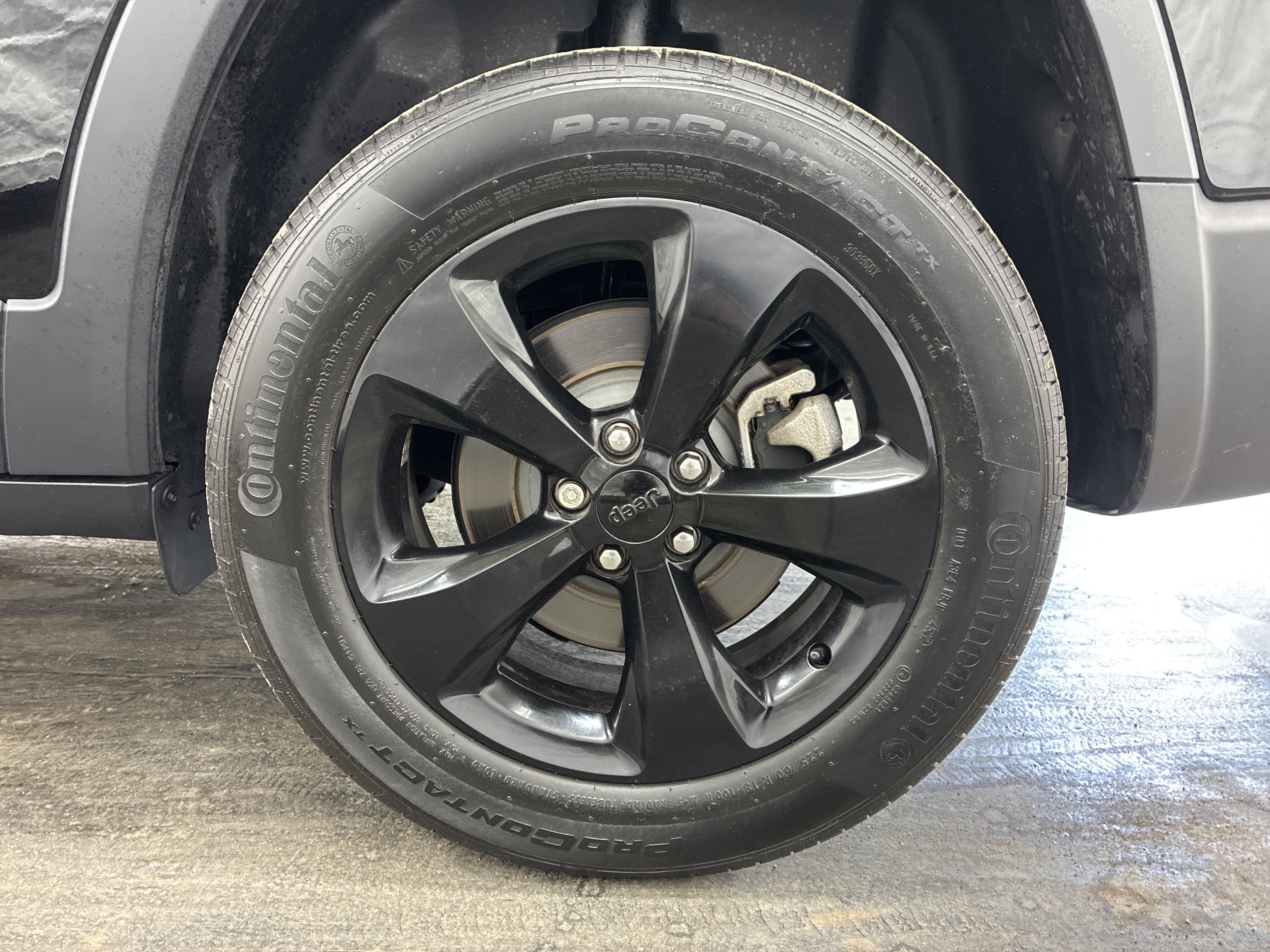 Certified 2023 Jeep Cherokee Altitude Lux AWD/4WD image 25