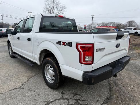 Used 2015 Ford F150 XL w/ Equipment Group 101A Mid image 3