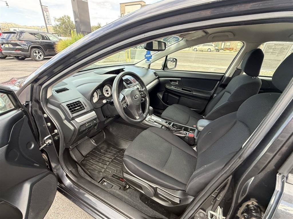 Used 2013 Subaru Impreza 2.0i Premium w/ All-Weather Pkg AWD/4WD image 11