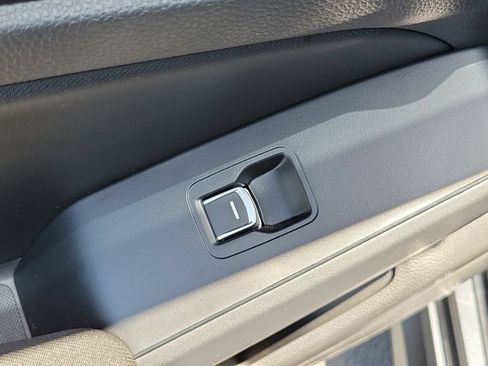 Certified 2025 Honda Civic Sport image 16