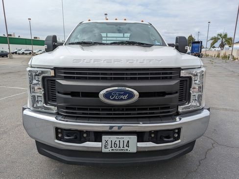 Used 2019 Ford F350 XL w/ XL Value Package image 3