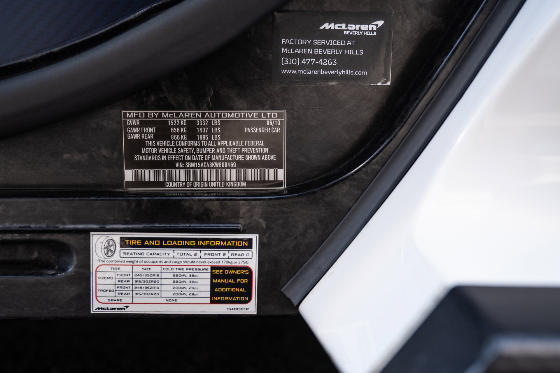 Used 2019 McLaren Senna RWD image 67