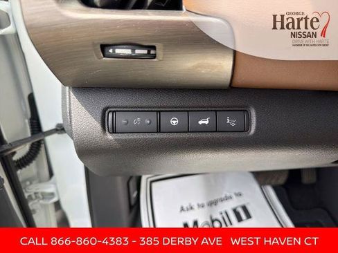 Certified 2023 Nissan Pathfinder Platinum AWD/4WD image 16