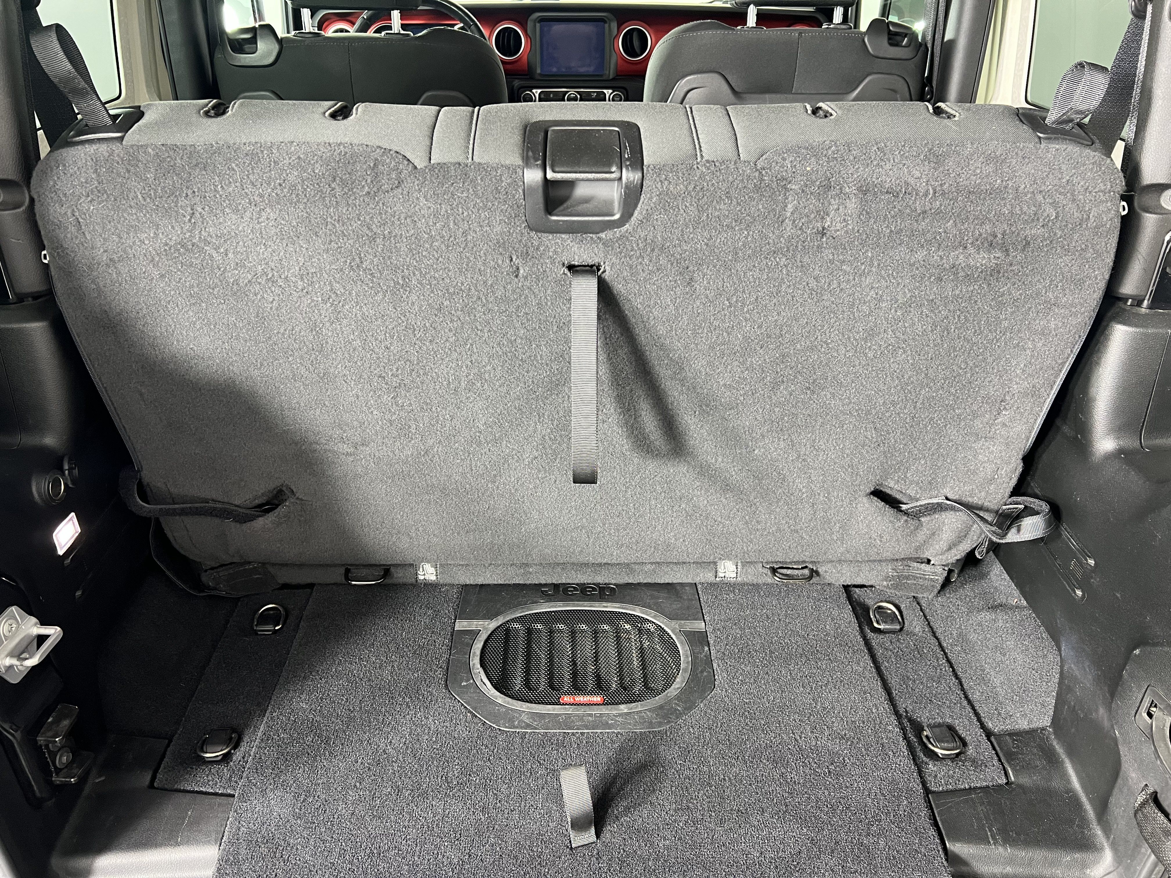 Used 2020 Jeep Wrangler Rubicon AWD/4WD image 19