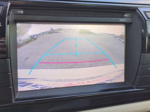 Certified 2016 Toyota Corolla LE image 19