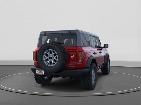 New 2025 Ford Bronco Badlands image 8