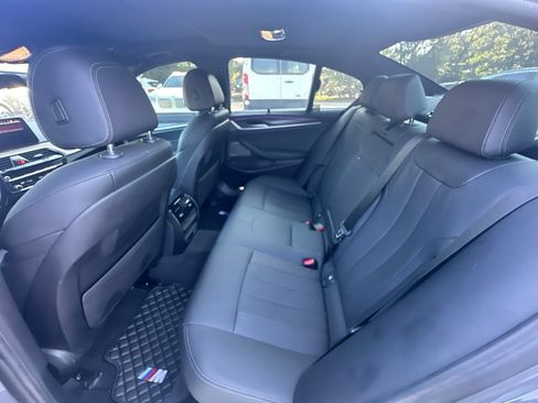 Used 2022 BMW 530i w/ M Sport Package RWD image 23