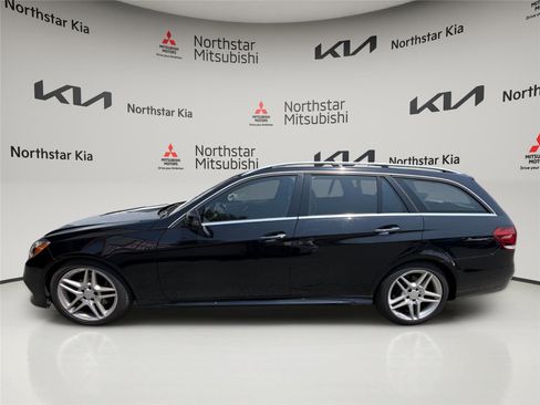 Used 2016 Mercedes-Benz E 350 4MATIC Wagon image 2