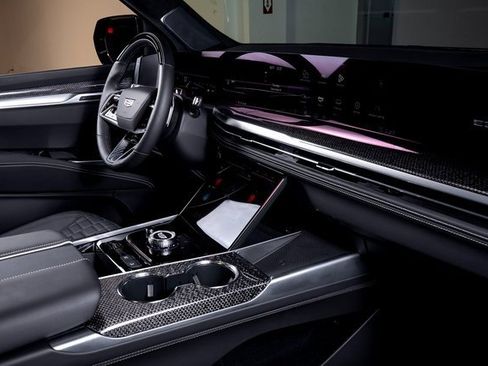 Used 2025 Cadillac Escalade V image 63