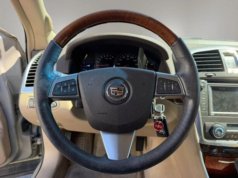 Used 2008 Cadillac SRX 2WD V8 w/ Utility Package image 21