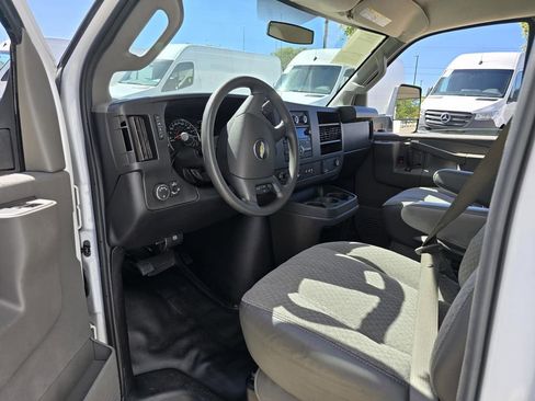 Used 2019 Chevrolet Express 3500 Extended w/ Power Convenience Package image 24