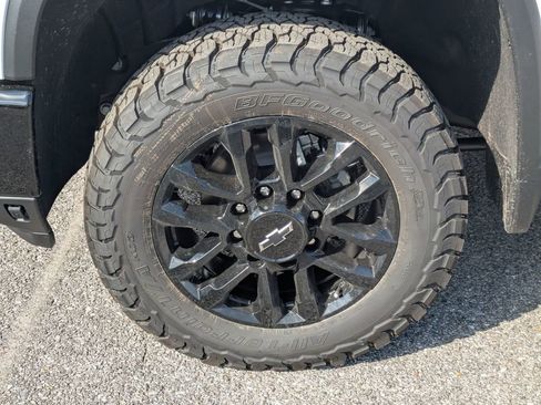 New 2026 Chevrolet Silverado 2500 LTZ w/ LTZ Plus Package image 11