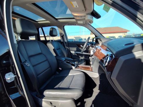 Used 2013 Mercedes-Benz GLK 350 2WD image 48