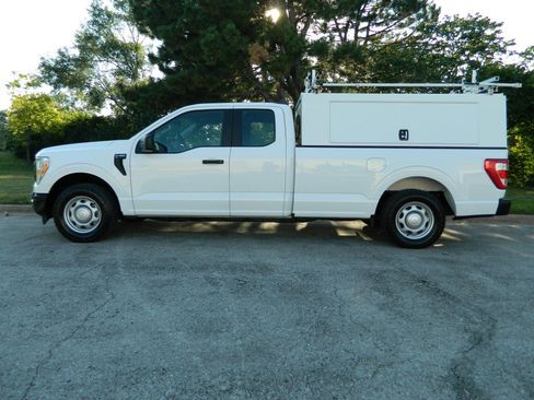 Used 2022 Ford F150 XL RWD image 4