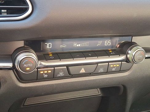 Used 2023 MAZDA CX-30 AWD 2.5 S w/ Preferred Package image 16