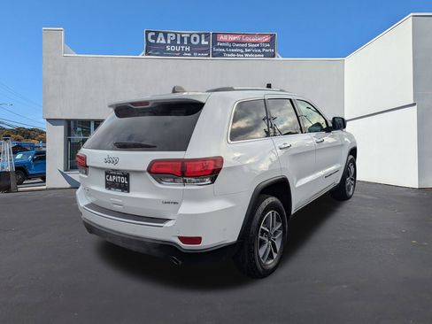 Certified 2022 Jeep Grand Cherokee Limited w/ Tech Group image 3