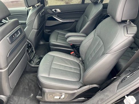 Used 2021 BMW X7 xDrive40i w/ Executive Package AWD/4WD image 17
