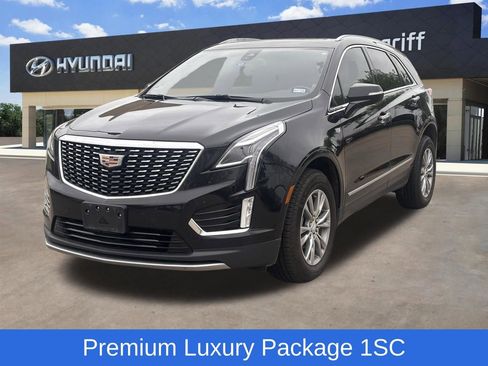 Used 2023 Cadillac XT5 Premium Luxury image 2