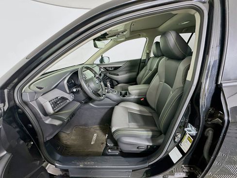 Used 2025 Subaru Outback Onyx Edition AWD/4WD image 13