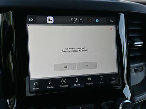 Used 2024 RAM 3500 Tradesman w/ Chrome Appearance Group image 40