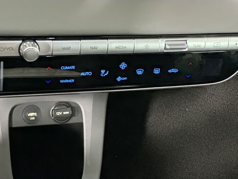 Used 2024 Hyundai Ioniq 5 SEL image 24