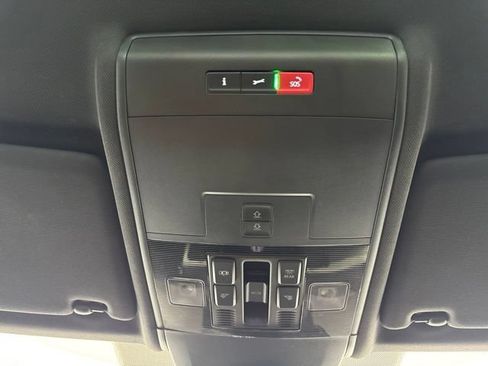 Used 2021 Volkswagen Atlas Cross Sport SEL AWD/4WD image 14