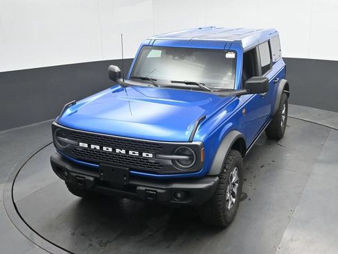 Used 2025 Ford Bronco Badlands AWD/4WD image 32