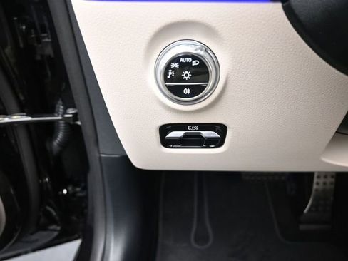 New 2026 Mercedes-Benz CLE 300 4MATIC Cabriolet image 16