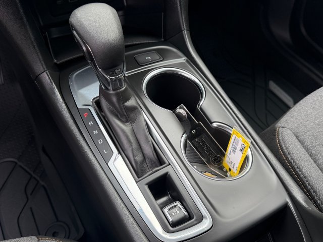 Used 2024 Chevrolet Equinox LT w/ LPO, Floor Liner Package FWD image 22