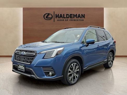 Used 2023 Subaru Forester Limited w/ Popular Package #2 image 3
