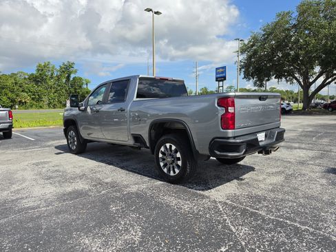Used 2024 Chevrolet Silverado 2500 Custom w/ Custom Convenience Package AWD/4WD image 8