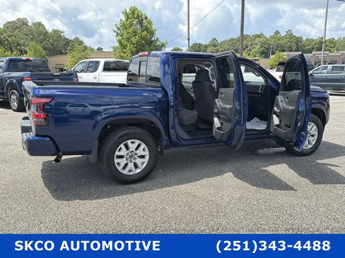 Used 2022 Nissan Frontier SV RWD image 33