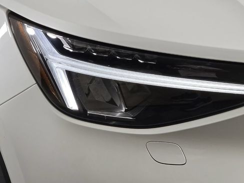 Certified 2023 Volvo XC40 Recharge Plus AWD/4WD image 6