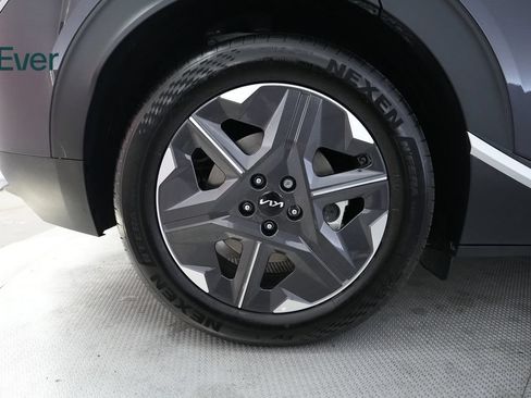 Used 2025 Kia EV6 Light RWD image 22