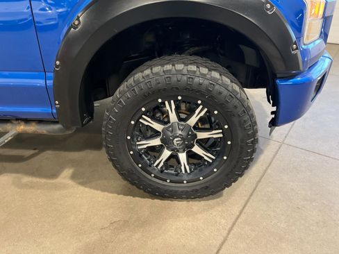 Used 2015 Ford F150 XLT w/ Equipment Group 302A Luxury image 39